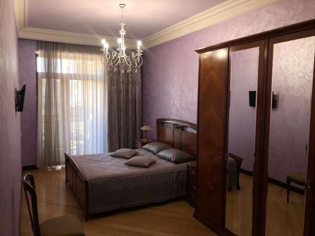 Отели типа «постель и завтрак» 8th Floor B&B Ереван-22